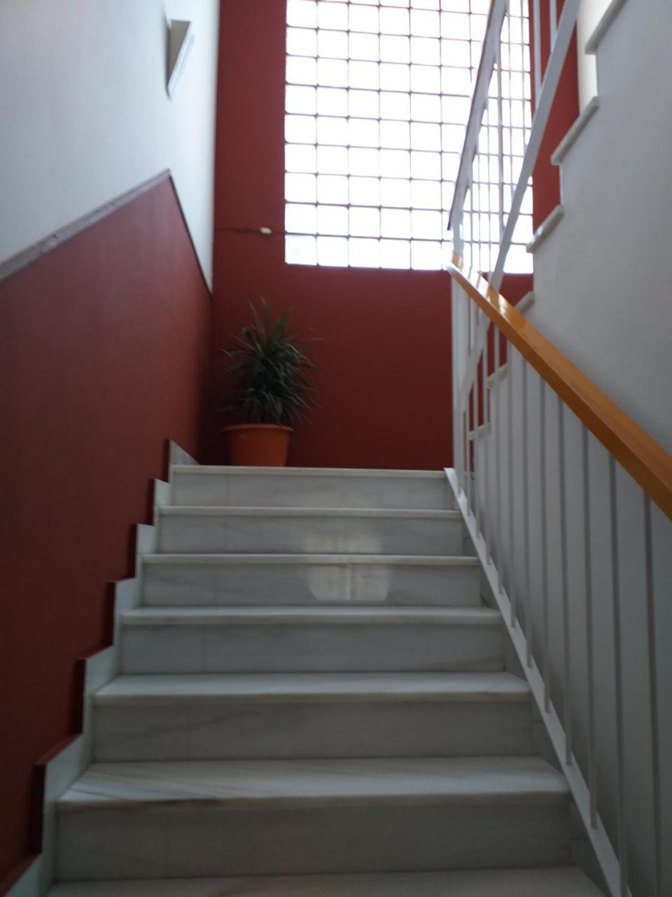 Hostal Monteluna Rociana Exterior photo